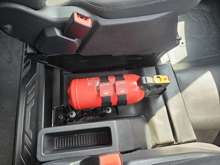 FORD TRANSIT 410 2.0 EcoBlue 165ps L3 H2 14 Seater Limited AUTO [Nav] * PLUS VAT