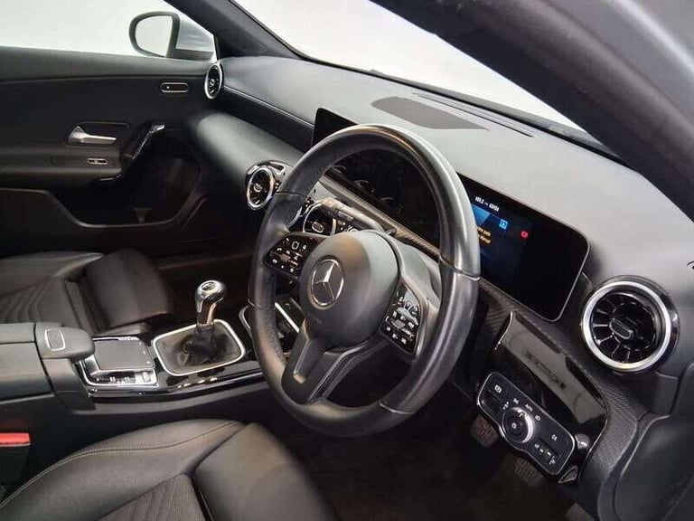 2019 Mercedes-Benz A-Class 1.3 A180 SE (Executive) 5dr HATCHBACK Petrol Manual