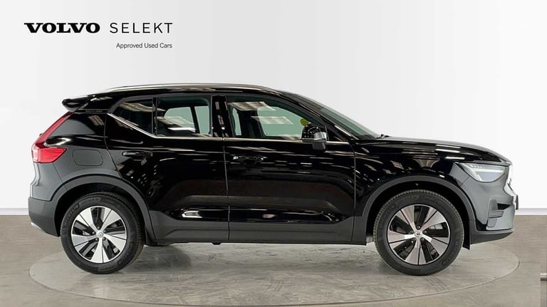 2022 Volvo XC40 Recharge Core, T4 plug-in hybrid, Electric/Petrol, Bright SUV N/A Automatic