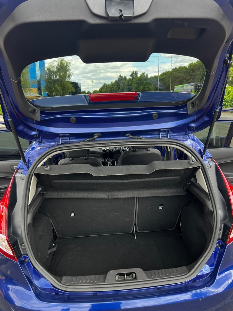 Ford Fiesta 2014 1.6 automatic ulez free 