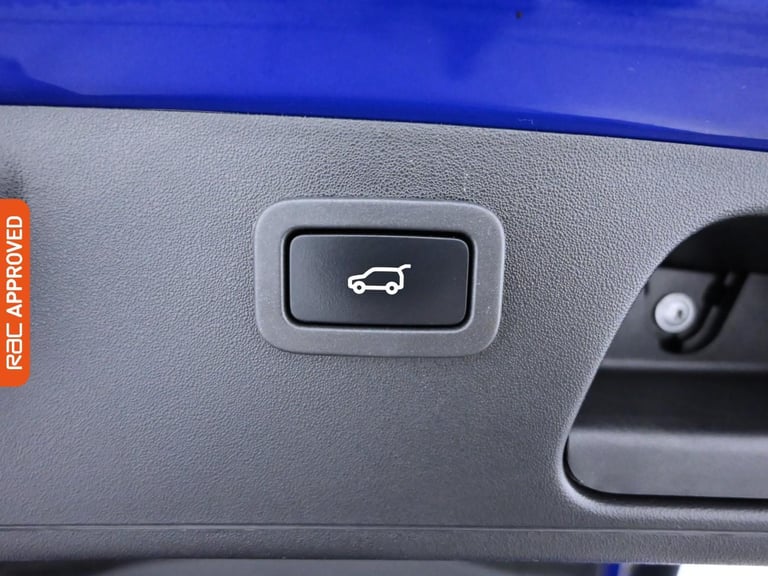 2018 Jaguar E-Pace 2.0 P300 GPF R-Dynamic HSE SUV 5dr Petrol Auto AWD Euro 6 (s/s) (300 ps) SUV P...