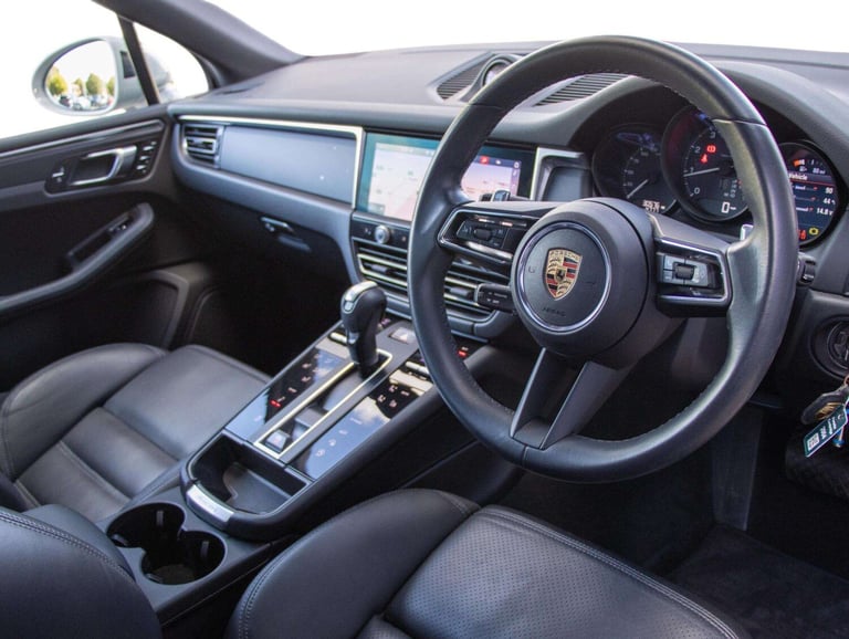 2023 Porsche Macan 5dr PDK ESTATE PETROL Automatic
