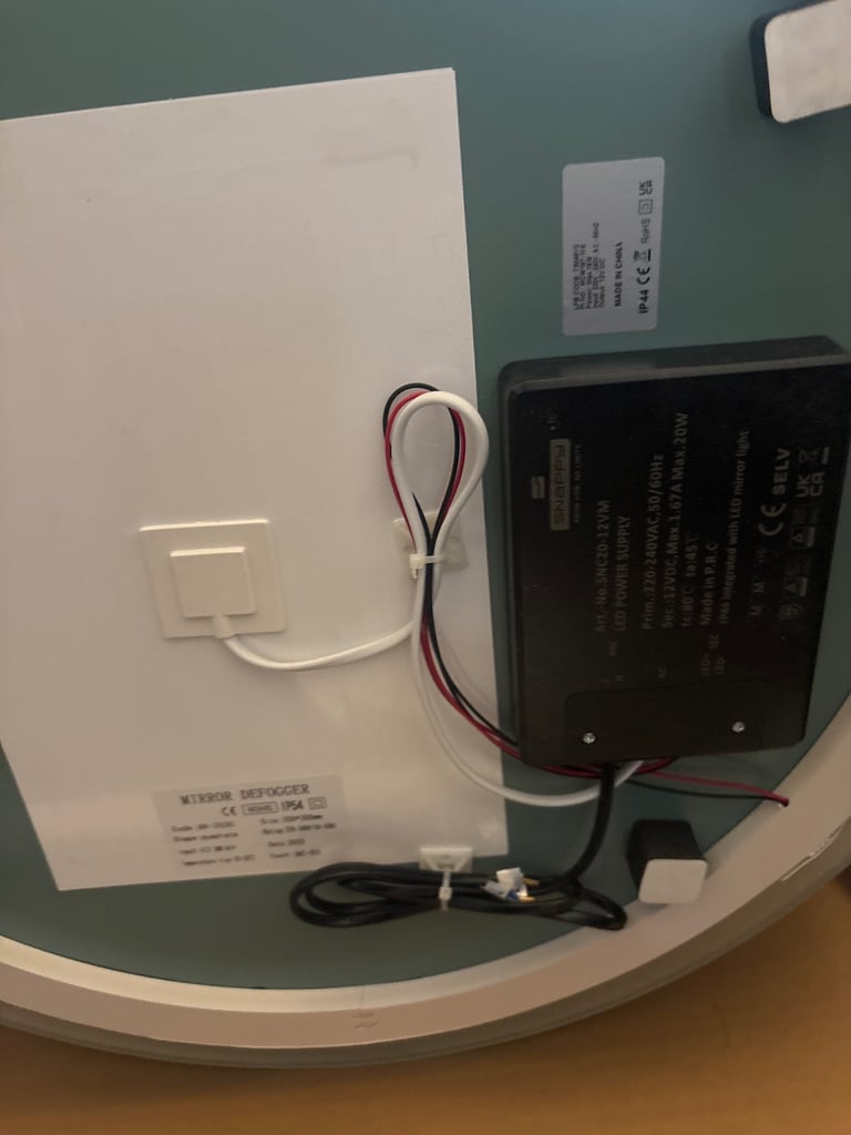 led bathroom mirror 