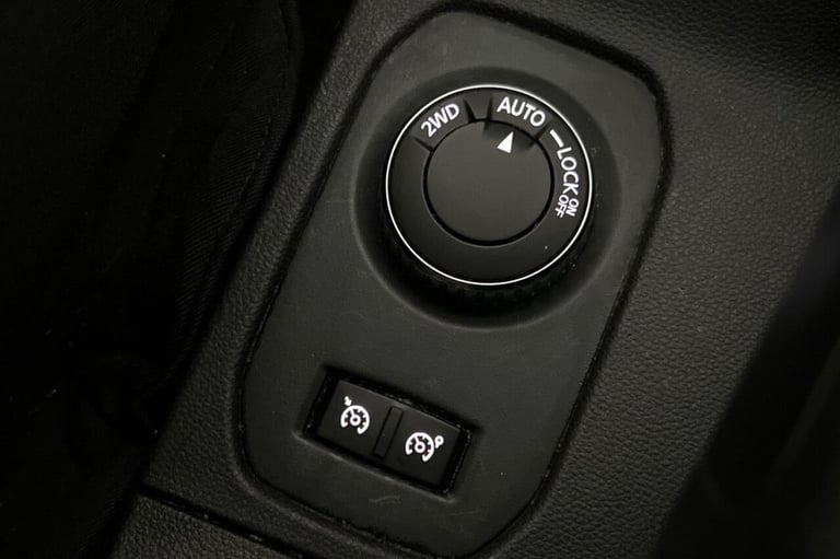 2020 70 DACIA DUSTER 1.5 BLUE DCI PRESTIGE SUV 5DR DIESEL MANUAL 4WD EURO 6 (S/S