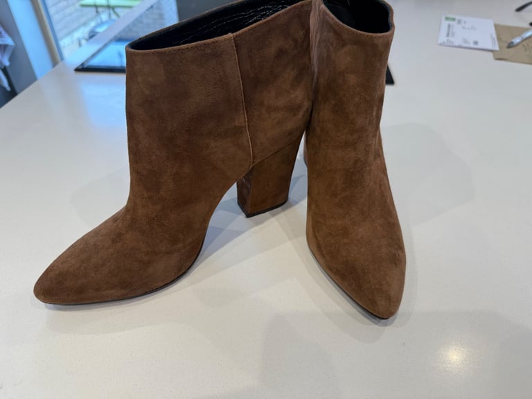 image for Ladies Tan ankle boots