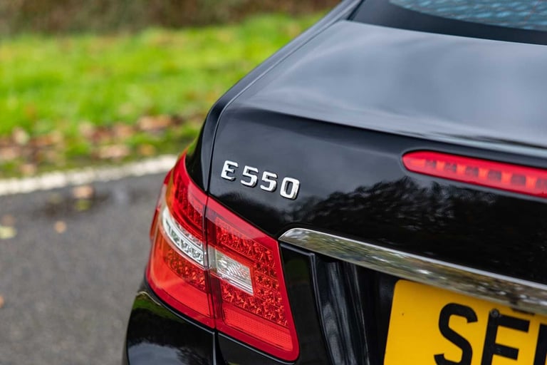 2010 Mercedes-Benz E Class E500 Sport 2dr Tip Auto COUPE Petrol Automatic