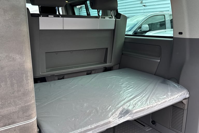 2022 Volkswagen California 2.0 TDI Ocean 204 4dr 4MOTION DSG-Diff Lock Camper Van DIESEL Automatic