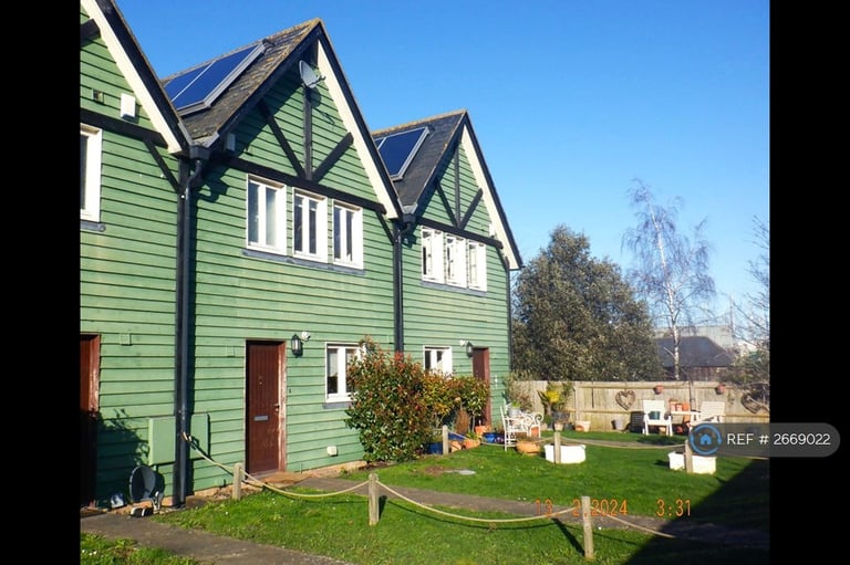 image for 3 bedroom house in New Creek Road, Faversham, ME13 (3 bed) (#2669022)