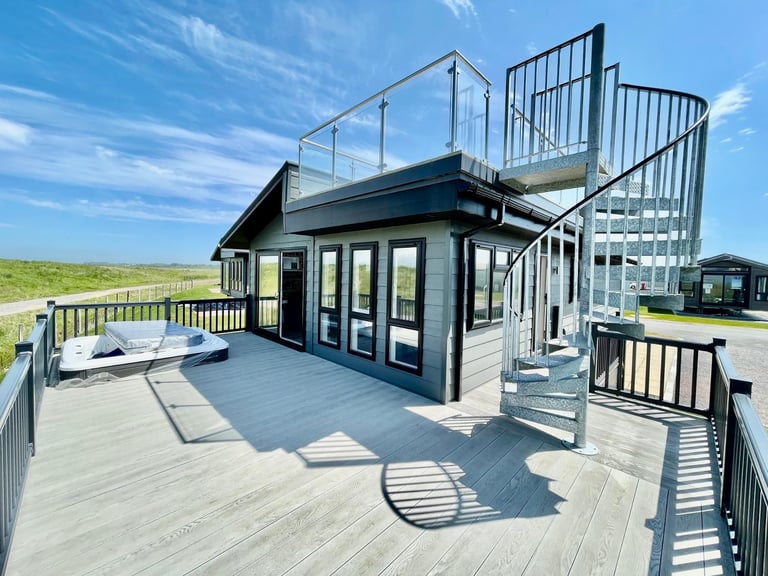 image for Seaview Luxury Lodge South Coast CALL TOM 0️⃣7️⃣9️⃣7️⃣9️⃣1️⃣2️⃣7️⃣8️⃣5️⃣5️⃣ 