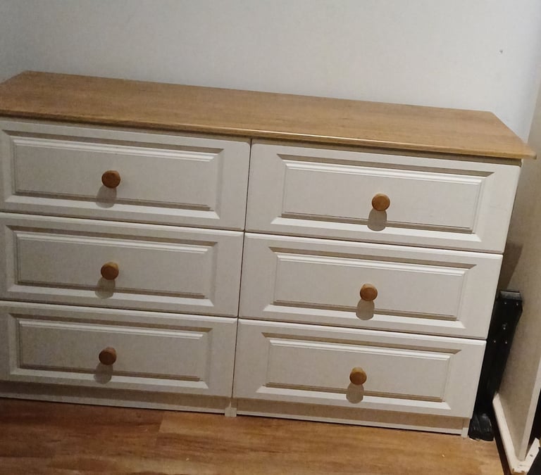 image for Chest of drawers pine and cream finish
