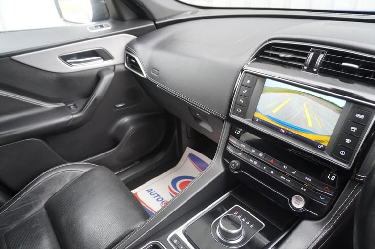 JAGUAR F-PACE 2.0 D240 R-Sport Auto AWD Euro 6 (s/s) 5dr 2018