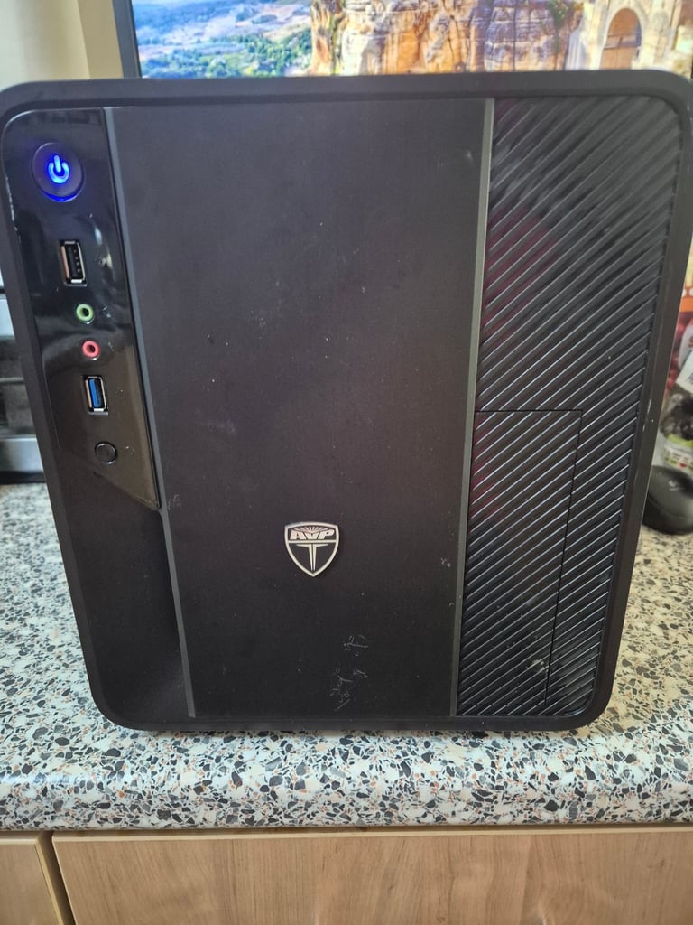 image for 8th Gen i5 Cube PC