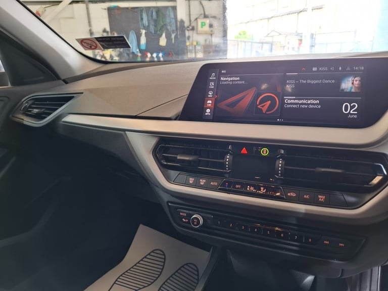 2022 BMW 1 Series 118i [136] SE 5dr [Live Cockpit Professional] HATCHBACK Petrol Manual