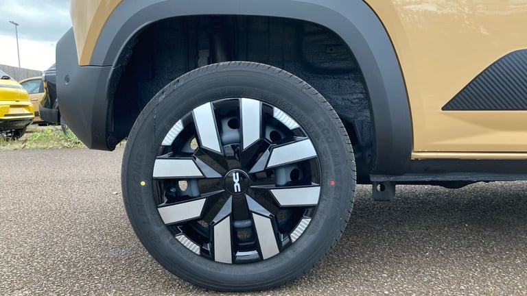 2025 Dacia Spring 27kWh Expression 65 48kW 5dr Auto Electric Hatchback Hatchback Electric Automatic