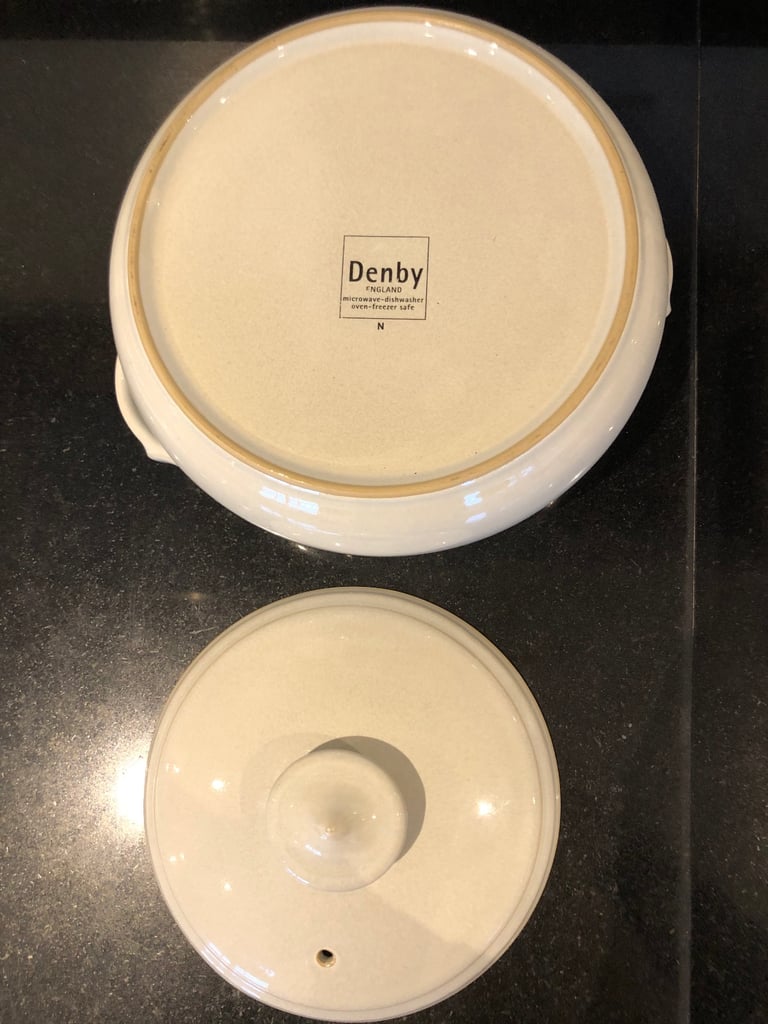 Denby Linen Casserole Dish and Lid great condition 