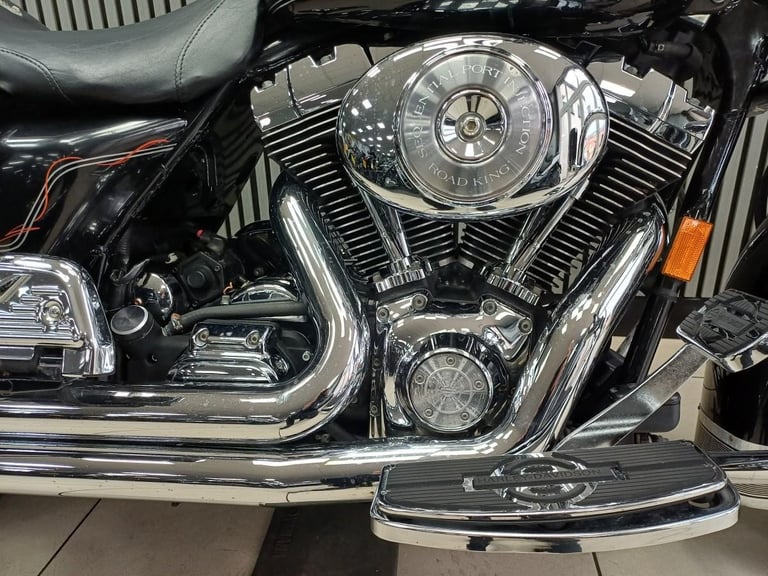 Harley Davidson Road King Classic 2006 cruiser custom retro chopper