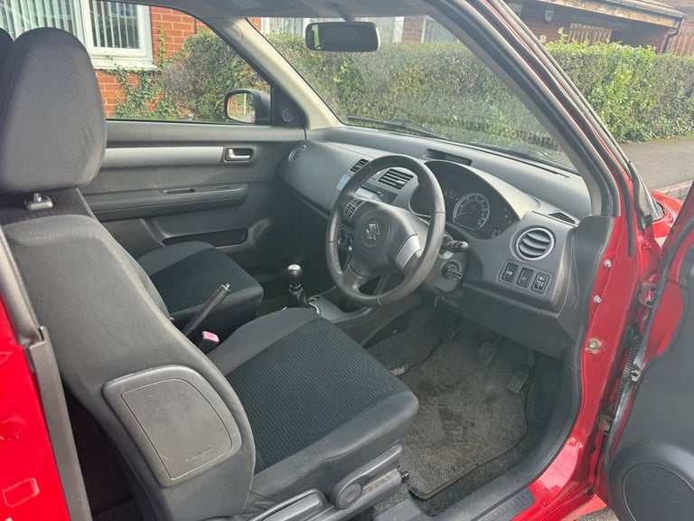 Suzuki, SWIFT, Hatchback, 2008, Manual, 1490 (cc), 3 doors