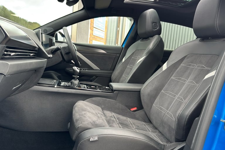  Vauxhall Astra 1.2 Turbo Ultimate Hatchback 5dr Petrol Manual Euro 6 s/s 130 Ps