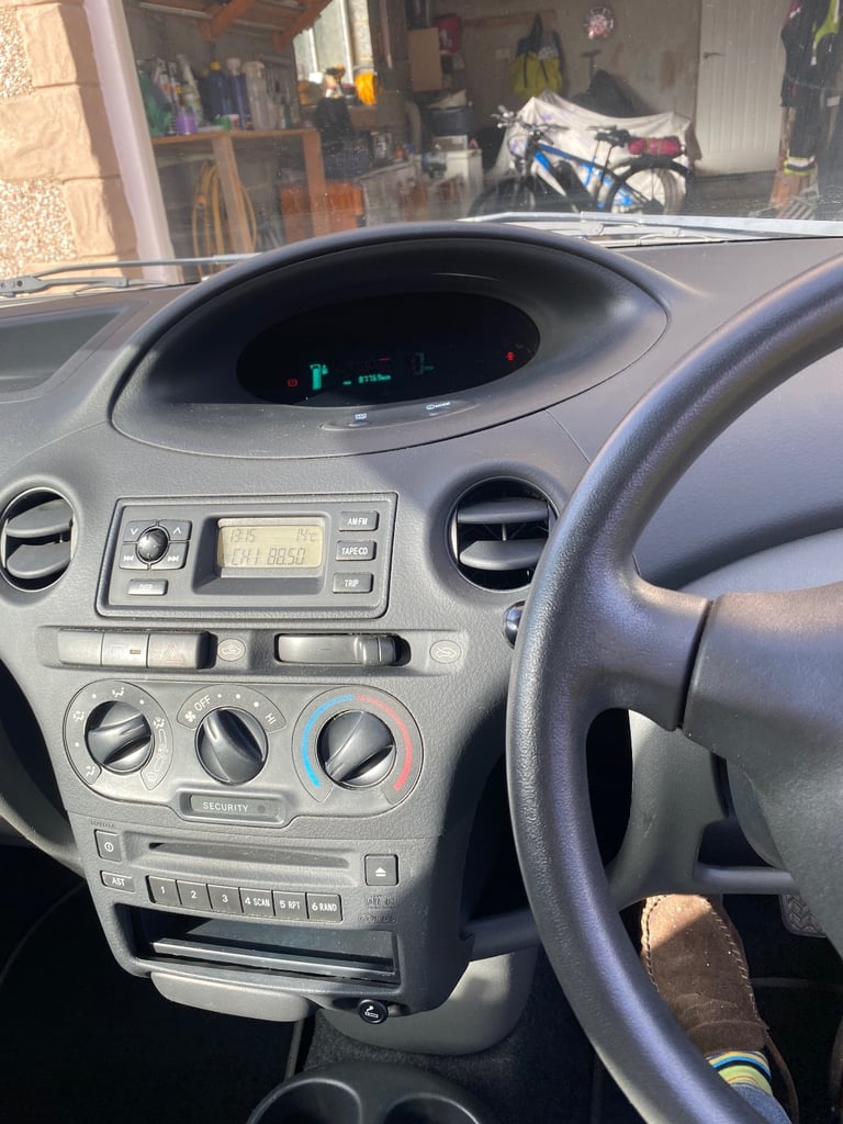 Toyota, YARIS, Hatchback, 2003, Manual, 998 (cc), 3 doors