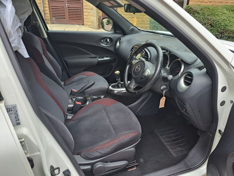 2014 nissan juke 1.5 dci N tec hpi clear Satnav Reverse camera £20tax full year drives excellent 