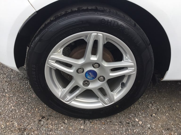 2013 Ford Fiesta 1.25 82 Zetec 3dr HATCHBACK Petrol Manual