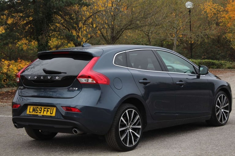 2019 Volvo V40 D3 [4 Cyl 152] Inscription Edition 5dr Geartronic HATCHBACK DIESEL Automatic