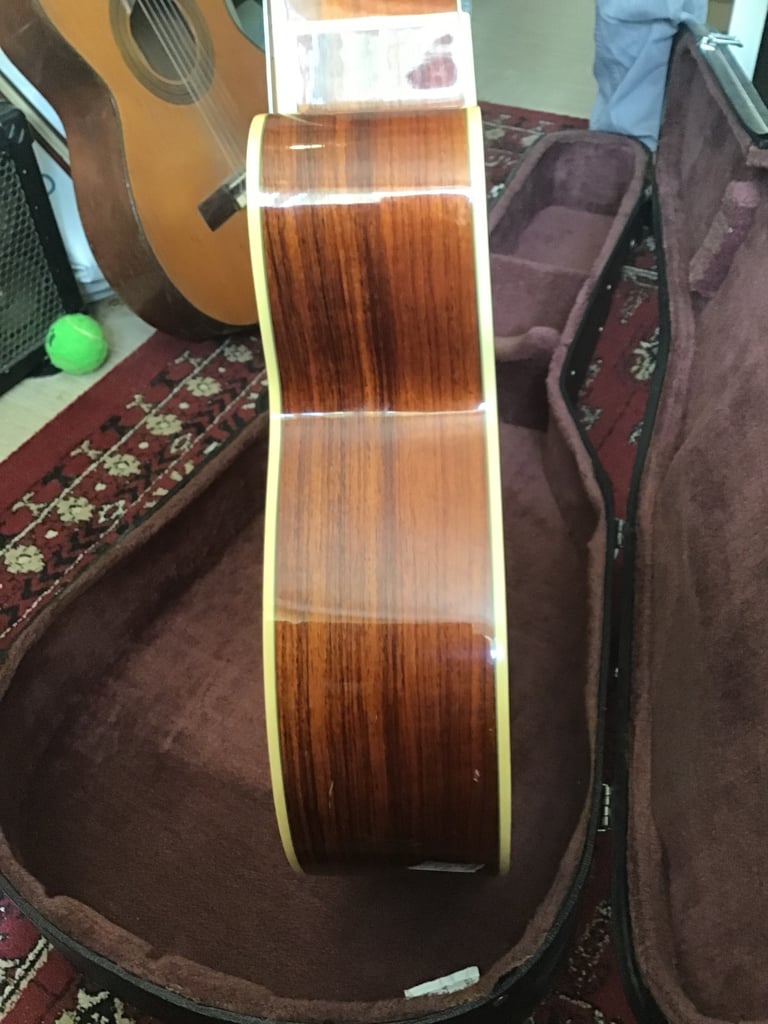 TANGLEWOOD SJ10 Electro Acoustic Guitar