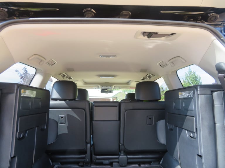 TOYOTA LAND CRUISER ZX 4.6 V8 PETROL 2014  22K MILES  1 OWNER 8 SEATER