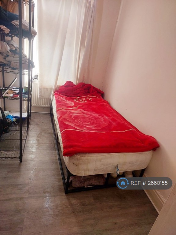 1 bedroom in Tudor Road, Leicester, LE3 (#2660155)