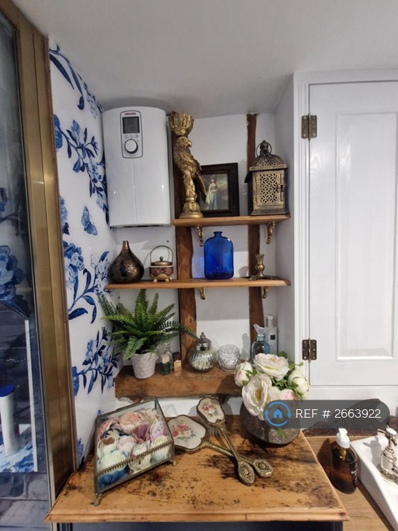 2 bedroom house in Halfway Farm Cottages, Oxford, OX44 (2 bed) (#2663922)