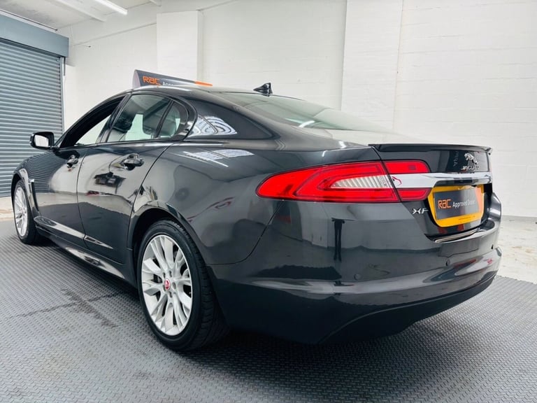 2014 Jaguar XF 2.2d [200] R-Sport 4dr Auto SALOON DIESEL Automatic