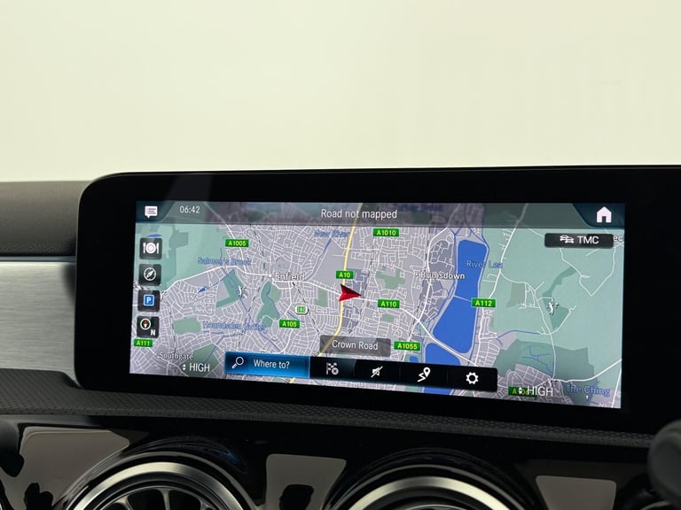  Mercedes-Benz A-Class 1.3 A180 AMG Line (Premium 2) 7G-DCT Euro 6 (s/s) 5dr Petrol Automatic