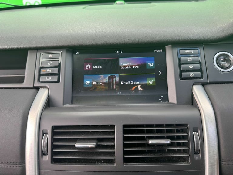 2017 Land Rover Discovery Sport 2.0 Discovery Sport HSE TD4 4WD 5dr SUV Diesel Manual