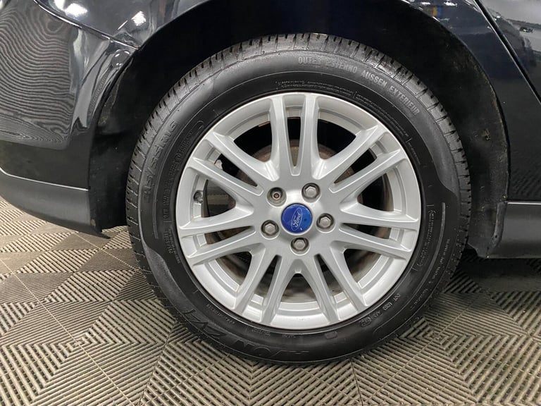  Ford Focus 1.0T EcoBoost Titanium Euro 5 (s/s) 5dr Petrol Manual