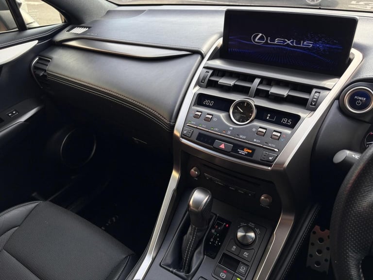 LEXUS NX 2.5 300h F Sport E-CVT 4WD Euro 6 (s/s) 5dr 2018