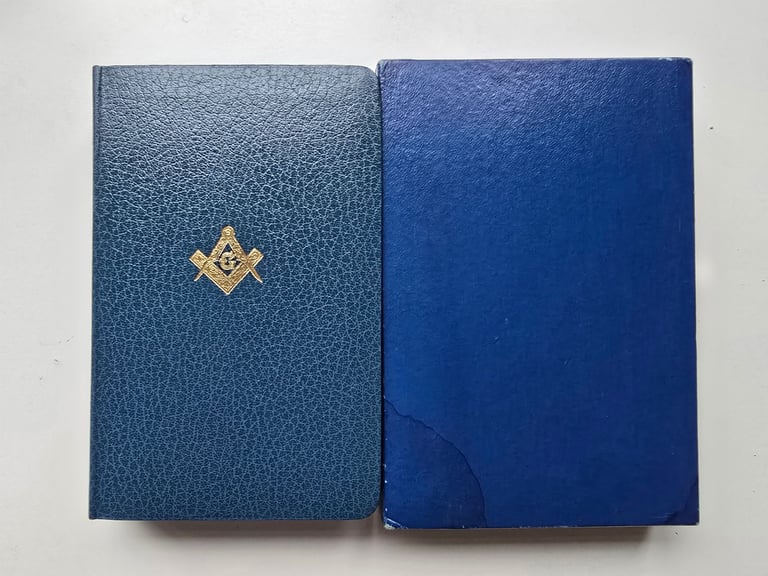 image for Antique 1957 Freemason/ Masonic Bible KJV Authorise Version with Box w/ writings