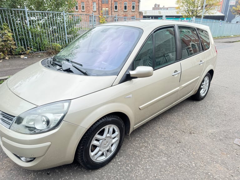 (AUTOMATIC- - PETROL ) RENAULT GRAND SCENIC MPV AUTO *MOT- OCT 2026 like  mazda 5