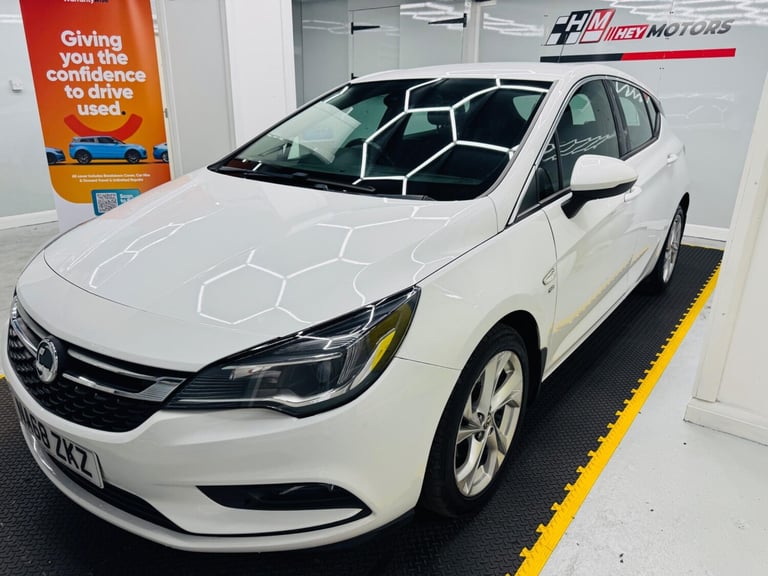 2018 Vauxhall Astra 1.6 CDTi BlueInjection SRi Euro 6 (s/s) 5dr HATCHBACK Diesel Manual