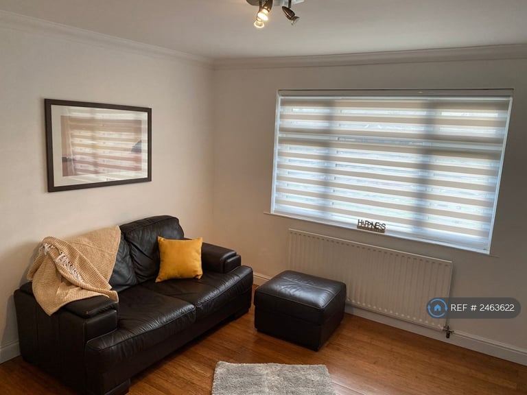 1 bedroom flat in Green Street, Dartford, DA2 (1 bed) (#2463622)