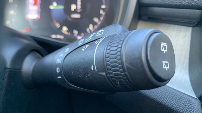 2022 Volvo XC40 1.5h T5 Recharge 10.7kWh Ultimate Bright SUV 5dr Petrol Plug-in Hybrid Auto SUV H...