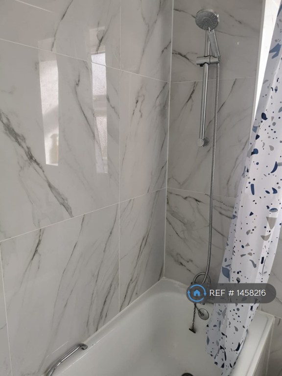 2 bedroom house in Robert Street, Blyth, NE24 (2 bed) (#1458216)