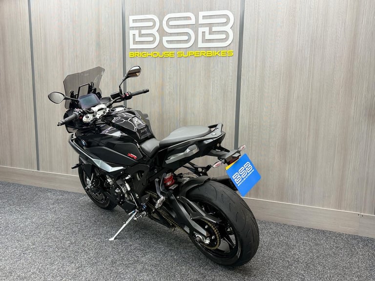 2022 72 BMW S1000XR Triple Black TE Euro 5 - Stunning Bike - FSH - Akrapovic