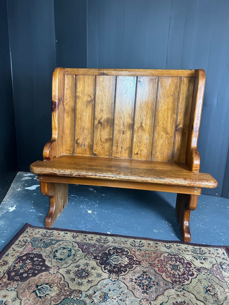 Antique pine style little pew pub settle