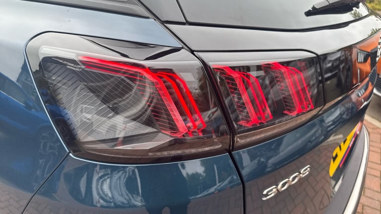 2024 Peugeot 3008 1.6 13.2kWh Allure Premium + SUV 5dr Petrol Plug-in Hybrid e-EAT Euro 6 (s/ SUV...