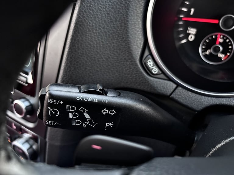 VOLKSWAGEN GOLF 2.0 TDI BlueMotion Tech GT 2013