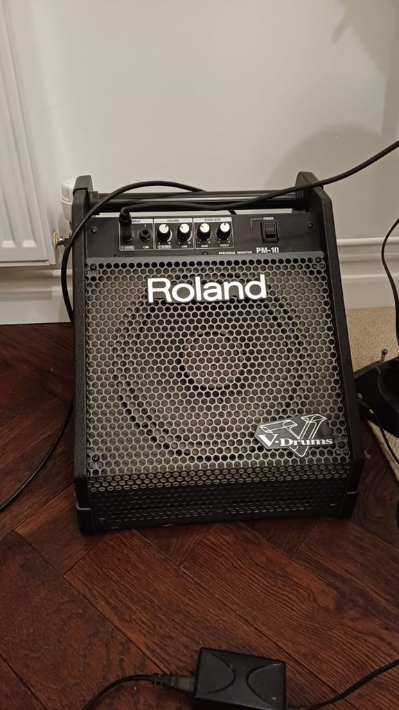 ***PACKAGE DEAL*** Roland TD4 Electric Drumkit WITH Roland PM-10 Personal Monitor 