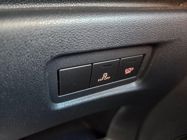 2011 Citroen DS3 1.6 e-HDi Airdream DStyle Euro 5 (s/s) 3dr Diesel