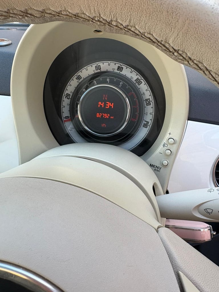 Fiat, 500, Hatchback, 2011, Semi-Auto, 875 (cc), 3 doors
