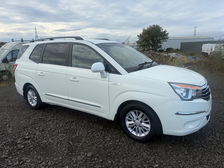 Ssangyong, TURISMO, MPV, 2018, Manual, 2157 (cc), 5 doors