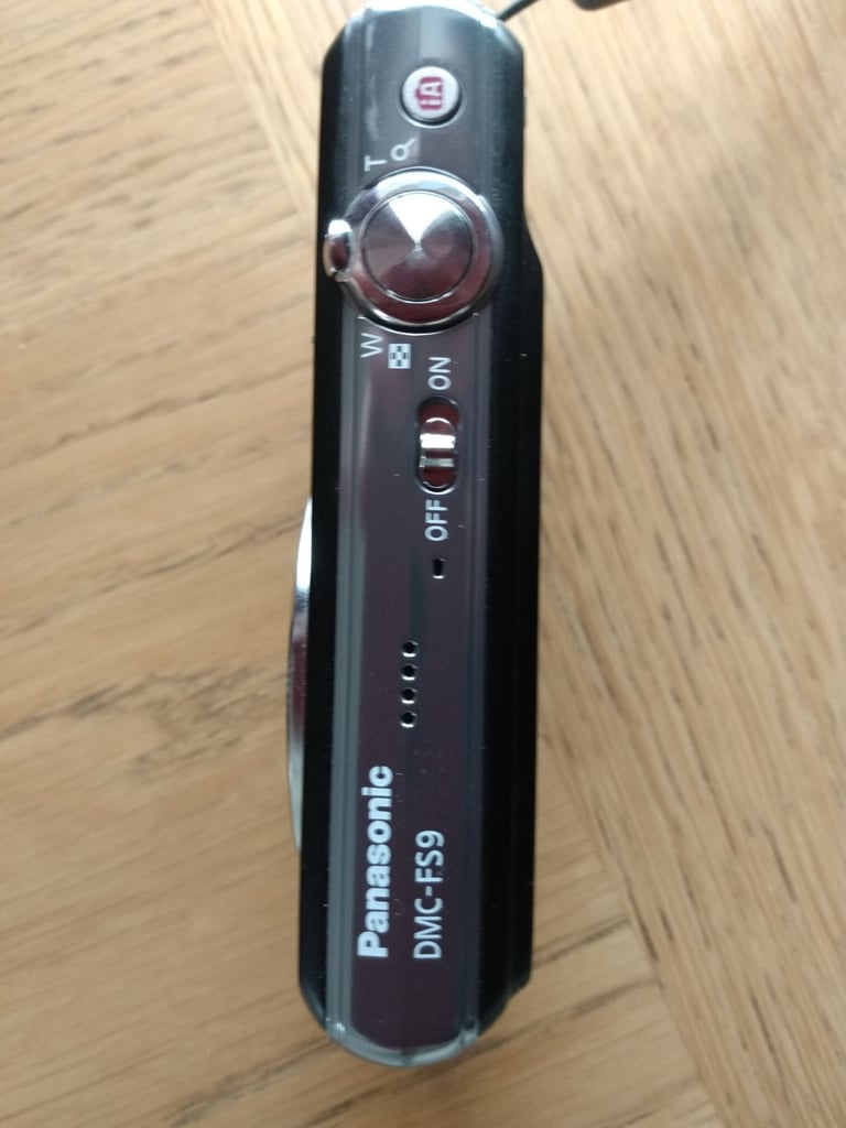 Panasonic FS5 Lumix camera